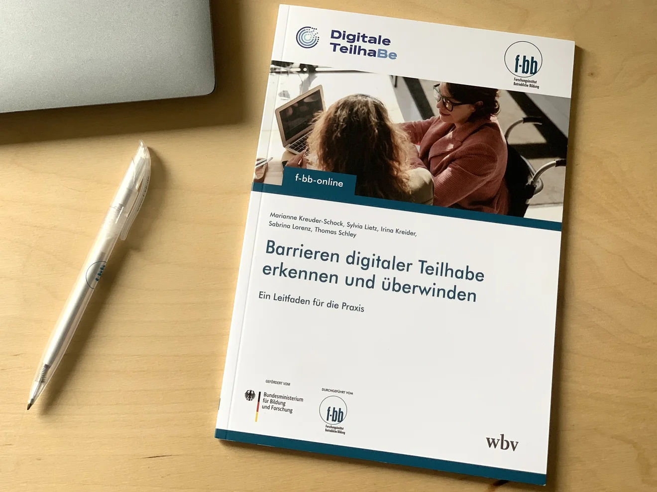 Abgebildet ist der im Pressetext beschriebene Leitfaden